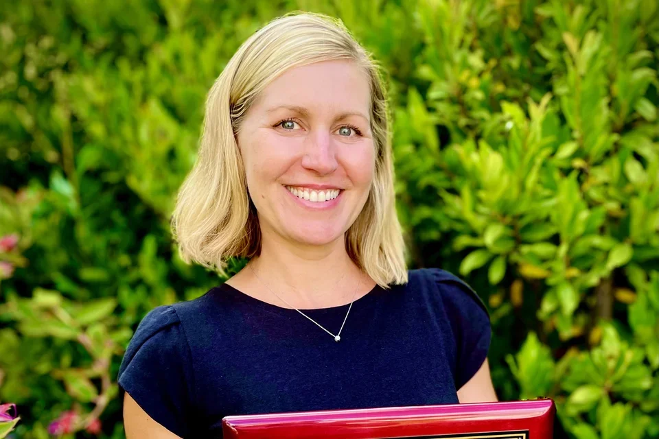 Julia is the 2020-2021 Popjak Scholar!