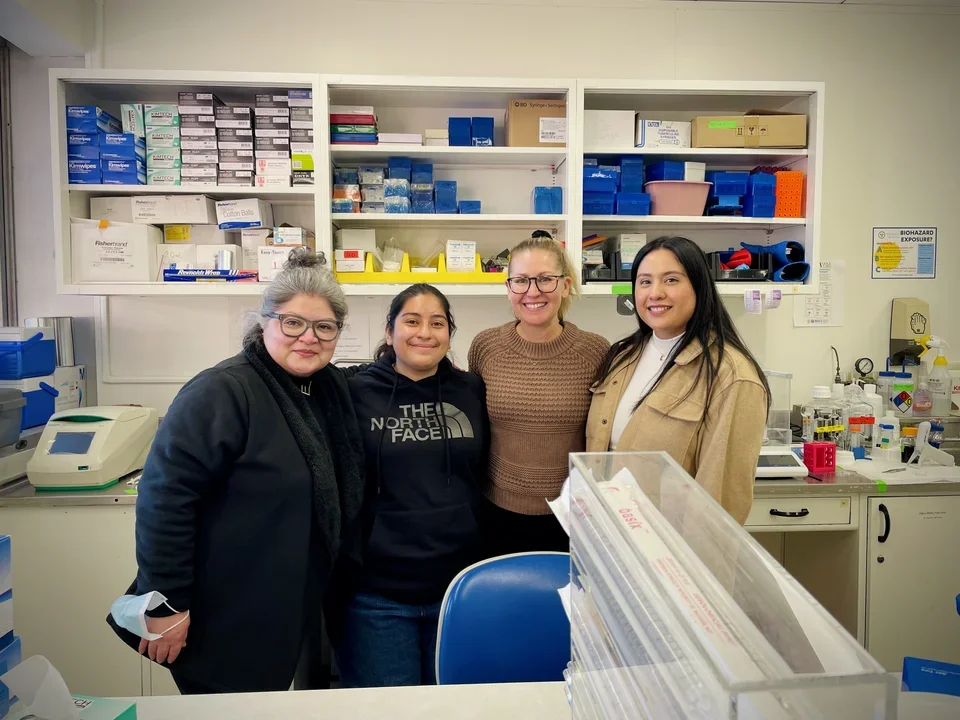 AHA HSI Scholars visit UCLA labs